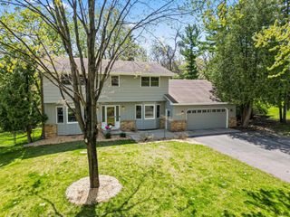 6903 Rosemary Road, Eden Prairie, MN 55346