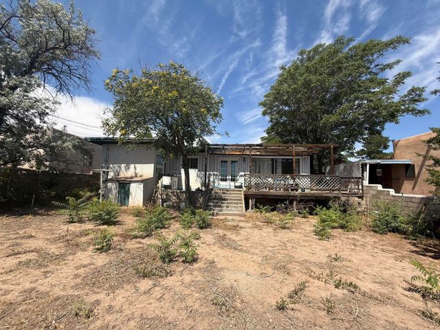 450 Montclaire Drive SE, Albuquerque, NM 87108