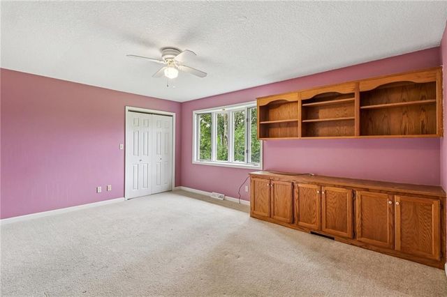 5000 Shrine Park Road, Leavenworth, KS 66048