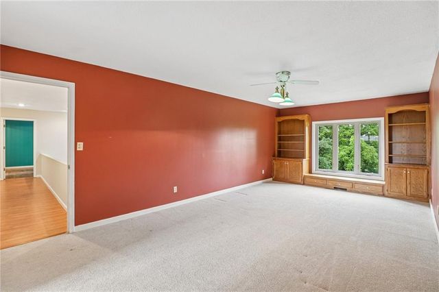 5000 Shrine Park Road, Leavenworth, KS 66048