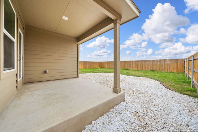 1080 AMBLE OAK, Seguin, TX 78155