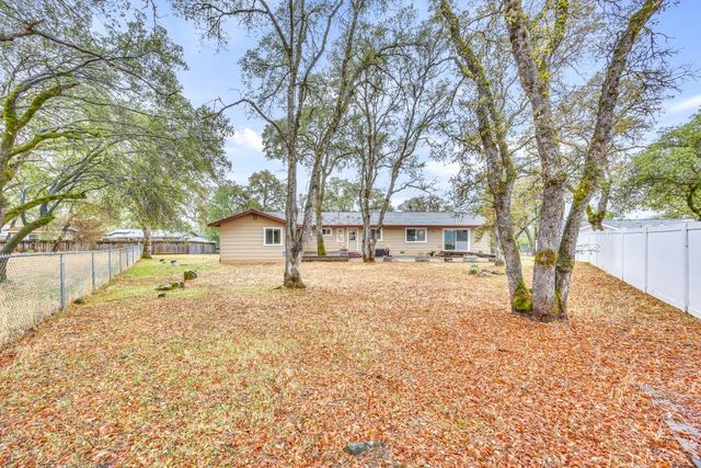 3620 Rancho Sierra Rd, Auburn, CA 95602