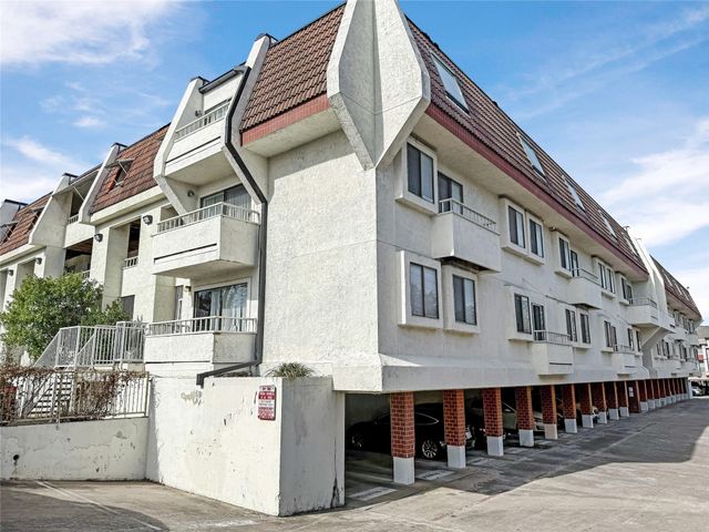 3115 Helms ST 108, Austin, TX 78705