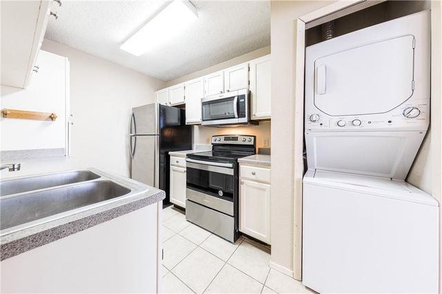 3115 Helms ST 108, Austin, TX 78705