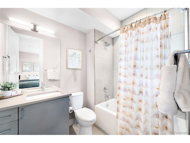 788 Bellaire St, Denver, CO 80220