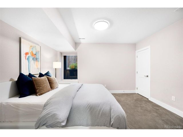 788 Bellaire St, Denver, CO 80220