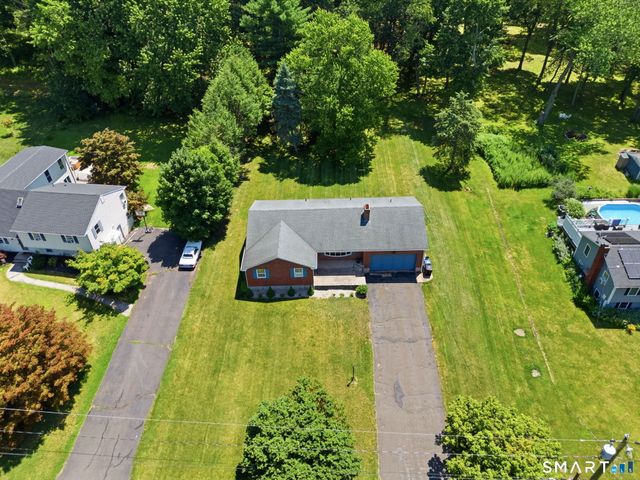3 Burr Street, Portland, CT 06480