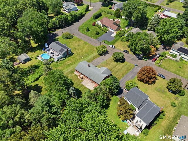 3 Burr Street, Portland, CT 06480