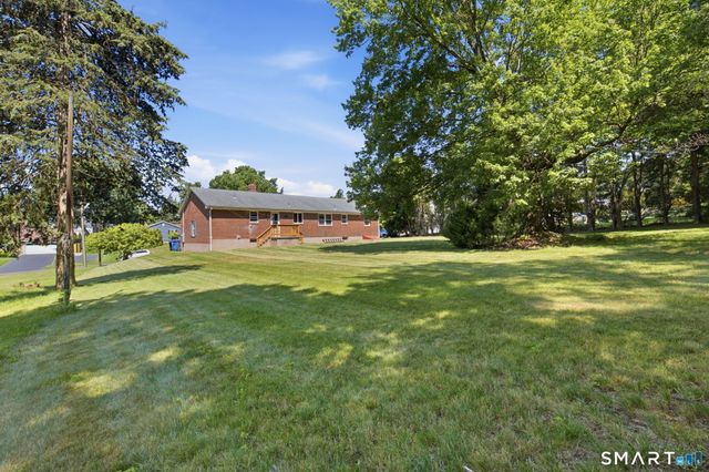 3 Burr Street, Portland, CT 06480