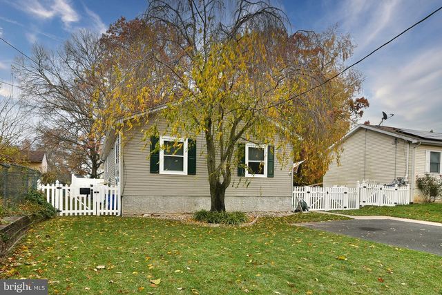 601 FOURTH AVE, Croydon, PA 19021