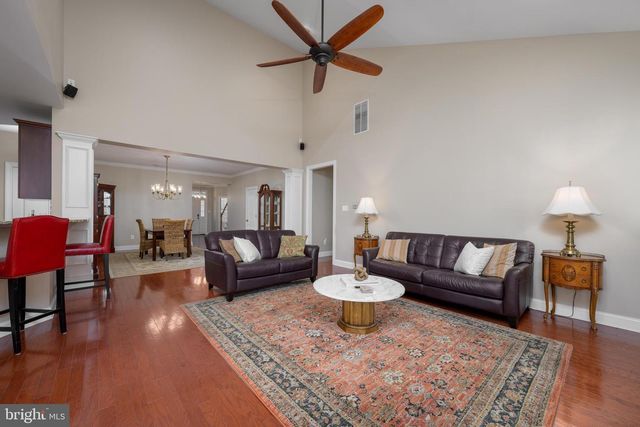 6 DERBY CT, Medford, NJ 08055