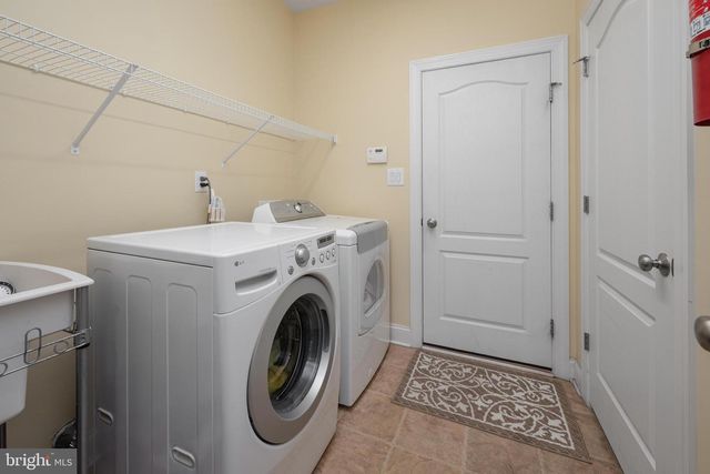 6 DERBY CT, Medford, NJ 08055