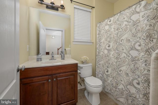 6 DERBY CT, Medford, NJ 08055