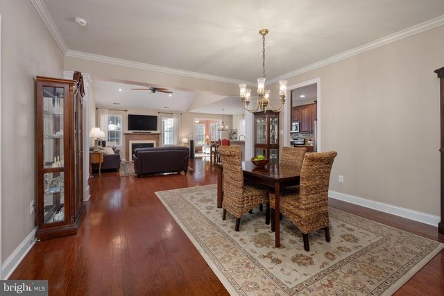 6 DERBY CT, Medford, NJ 08055