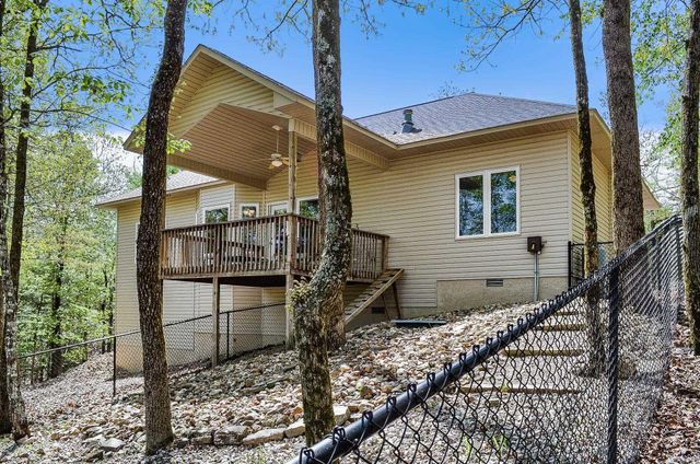29 Perfecto Way, Hot Springs Village, AR 71909