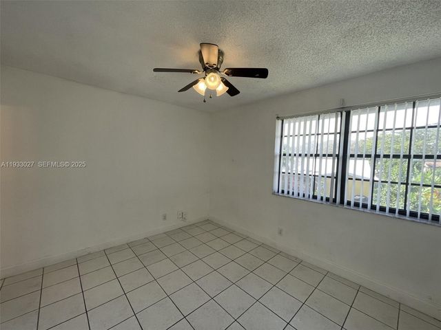 2632 Riverside Dr 2632, Coral Springs, FL 33065