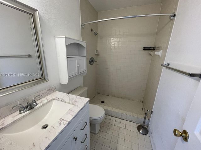 2632 Riverside Dr 2632, Coral Springs, FL 33065