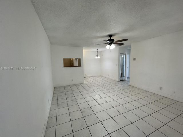 2632 Riverside Dr 2632, Coral Springs, FL 33065