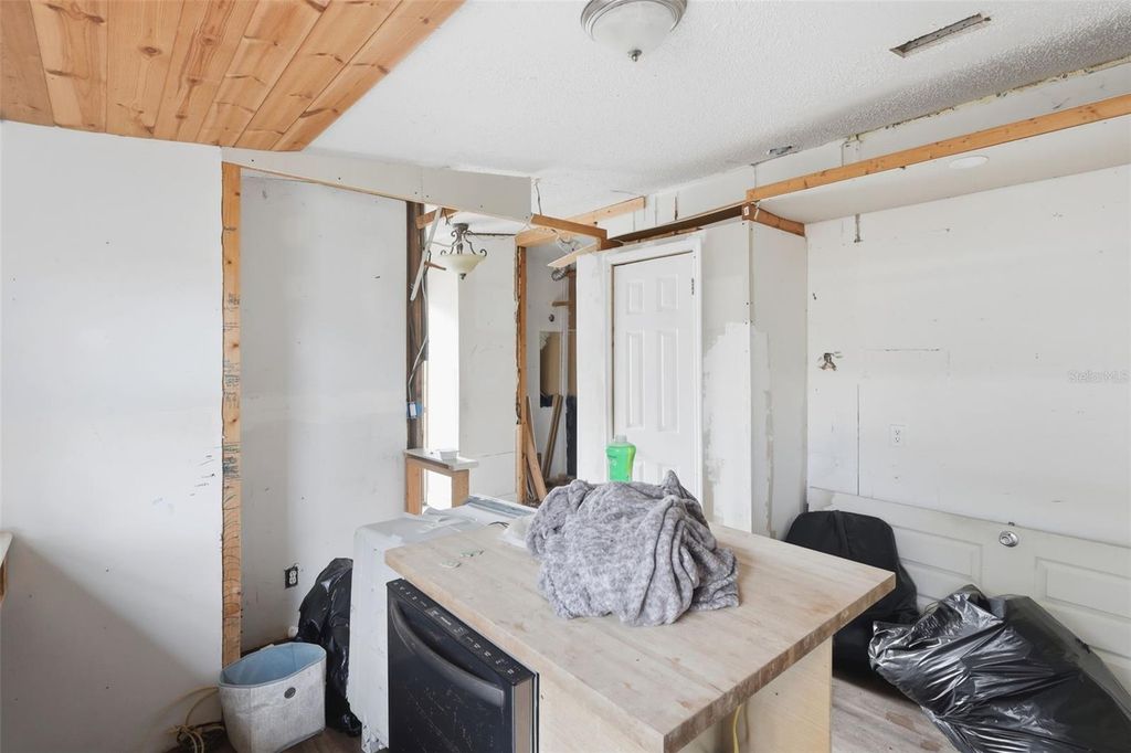 Image 13 of property listing at 36301 PEAK STREET, Zephyrhills, FL 33541