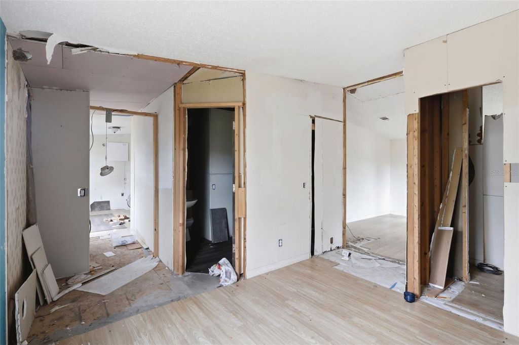 Image 3 of property listing at 36301 PEAK STREET, Zephyrhills, FL 33541