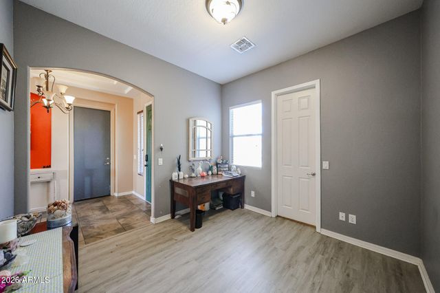 42812 N 45TH Drive, New River, AZ 85087