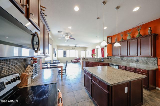 42812 N 45TH Drive, New River, AZ 85087