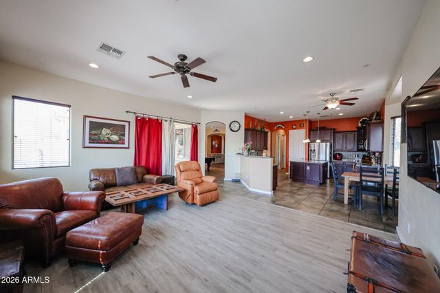 42812 N 45TH Drive, New River, AZ 85087
