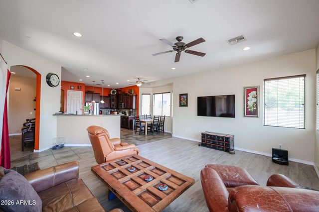 42812 N 45TH Drive, New River, AZ 85087