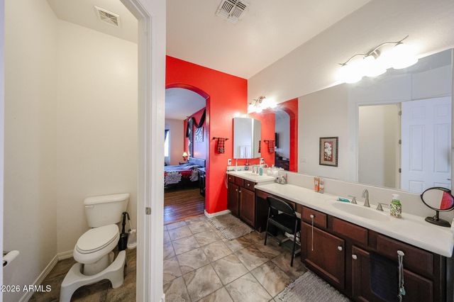 42812 N 45TH Drive, New River, AZ 85087