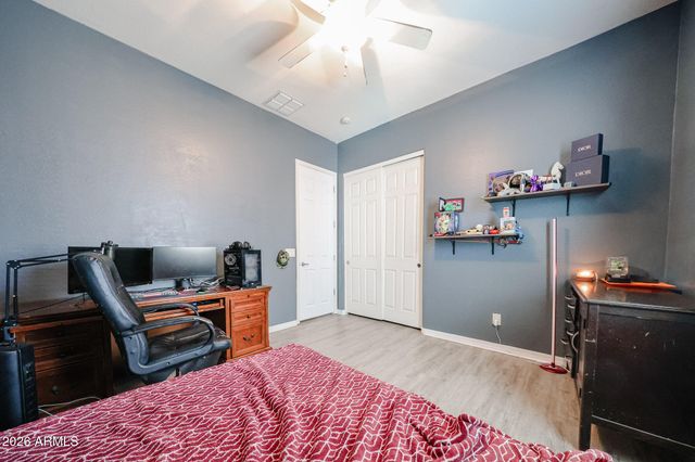 42812 N 45TH Drive, New River, AZ 85087