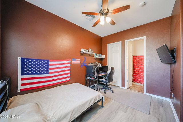 42812 N 45TH Drive, New River, AZ 85087
