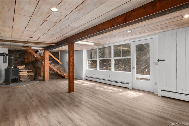 9 E Cradle Rock Road, Pound Ridge, NY 10576