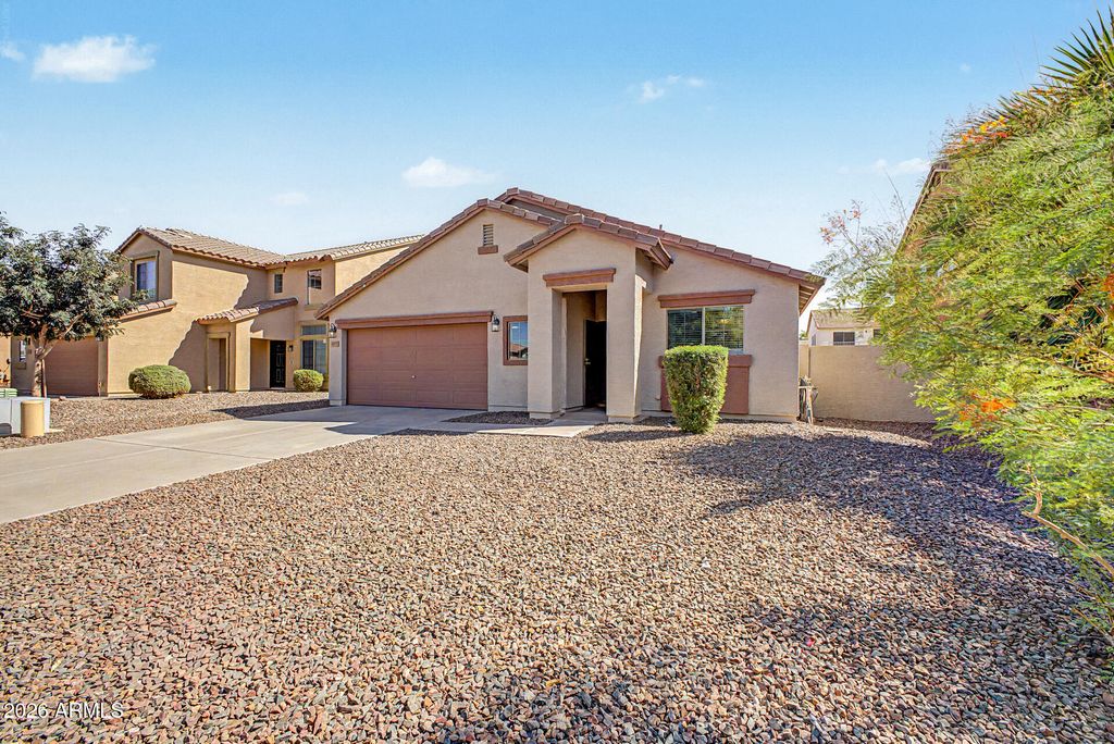 677 E PRESS Road, San Tan Valley, AZ 85140 — photo 5