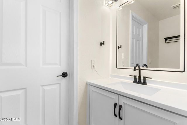 11145 W CAMPBELL Avenue, Phoenix, AZ 85037