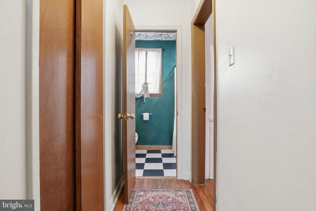 51 GLEN OAKS DR, Lancaster, PA 17603