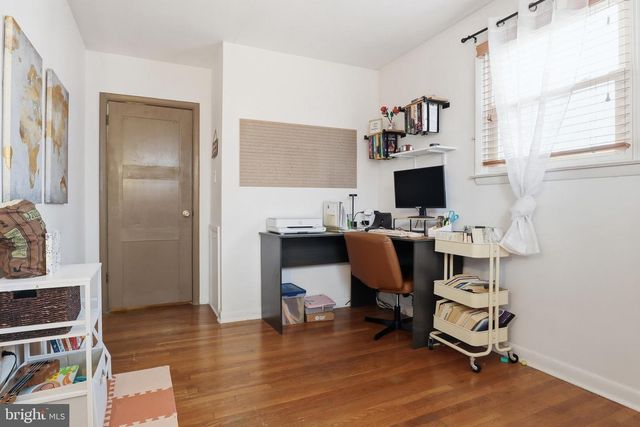 51 GLEN OAKS DR, Lancaster, PA 17603