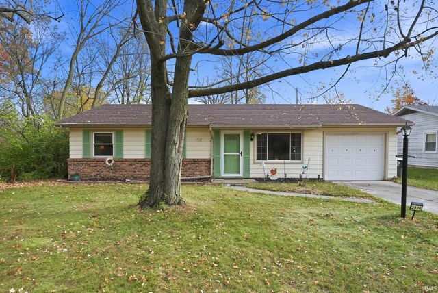 2936 Stanford Avenue, Fort Wayne, IN 46808