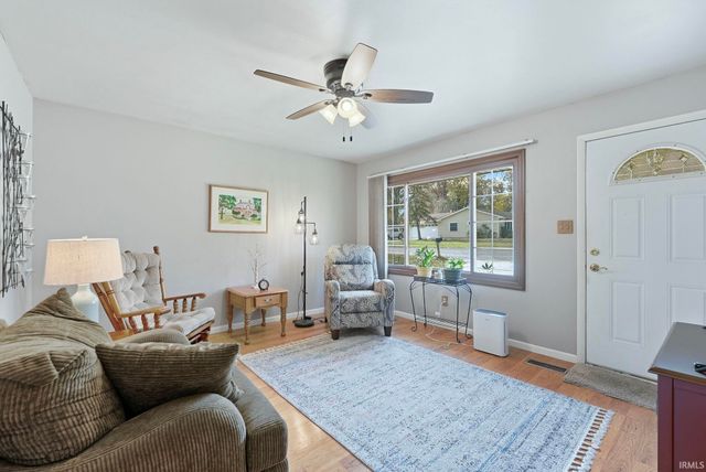 2936 Stanford Avenue, Fort Wayne, IN 46808