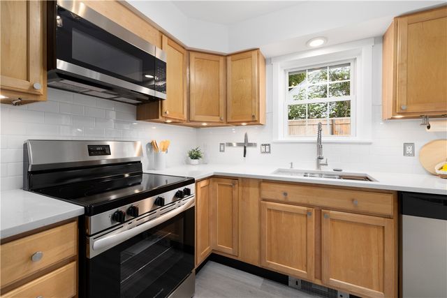 45 Cherry Lane C, South Kingstown, RI 02879