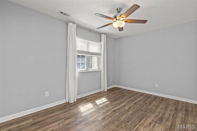 1450 High School Drive, St Louis, MO 63144