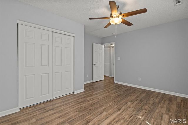 1450 High School Drive, St Louis, MO 63144