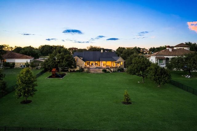 7825 Lynchburg DR, Austin, TX 78738