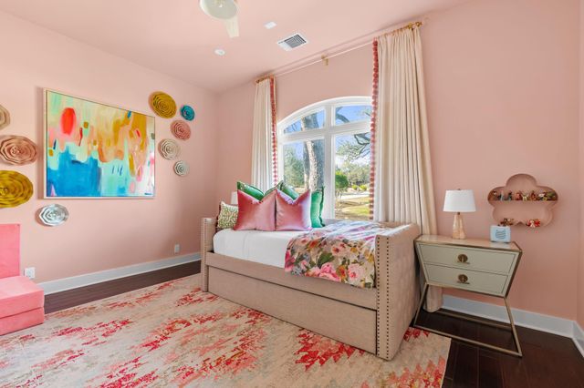 7825 Lynchburg DR, Austin, TX 78738