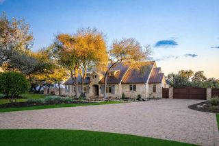 7825 Lynchburg DR, Austin, TX 78738