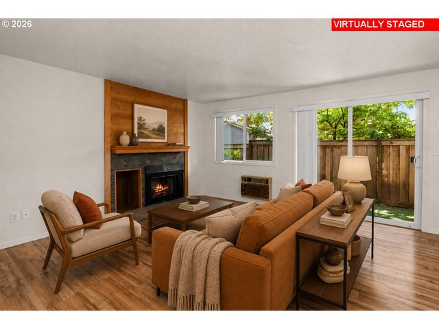 3930 LAKE GROVE Ave C1, Lake Oswego, OR 97035