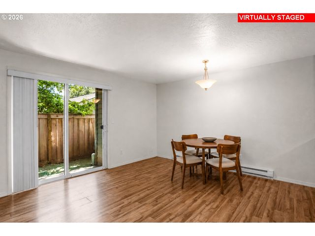 3930 LAKE GROVE Ave C1, Lake Oswego, OR 97035