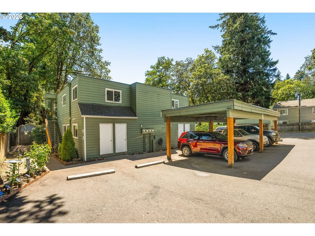 3930 LAKE GROVE Ave C1, Lake Oswego, OR 97035