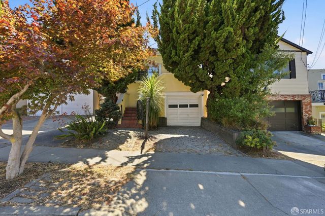 460 San Bruno Avenue, Brisbane, CA 94005