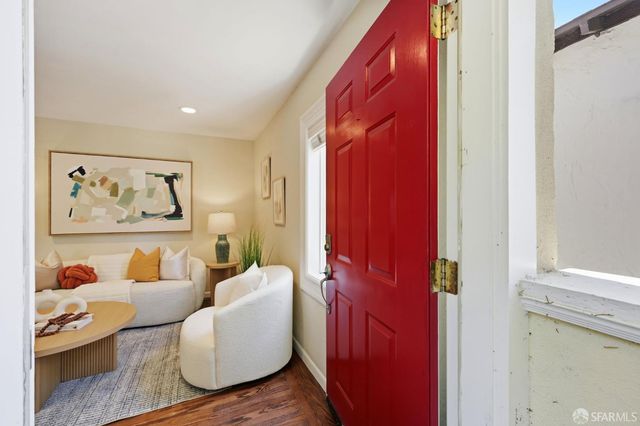 460 San Bruno Avenue, Brisbane, CA 94005