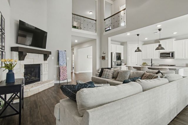 5621 Salt Springs Drive, Fort Worth, TX 76179